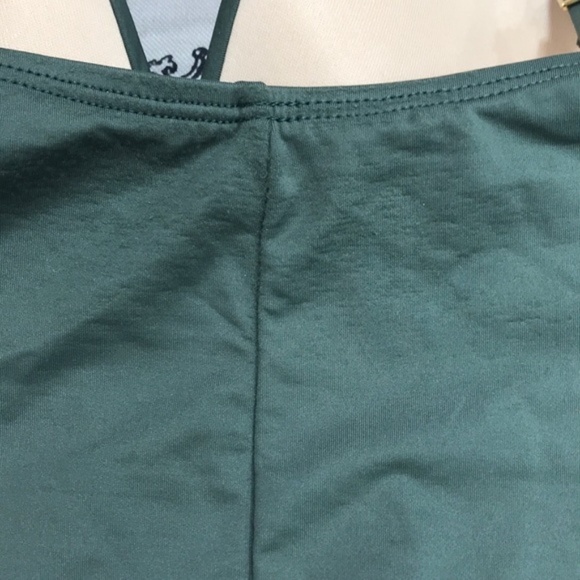 La Blanca Island Goddess Twist Front Keyhole Swimsuit - Picture 6 of 8